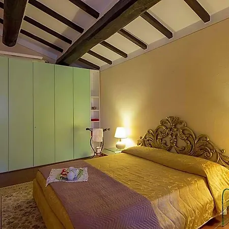 Hotel In With Pool Hill Views Cortona